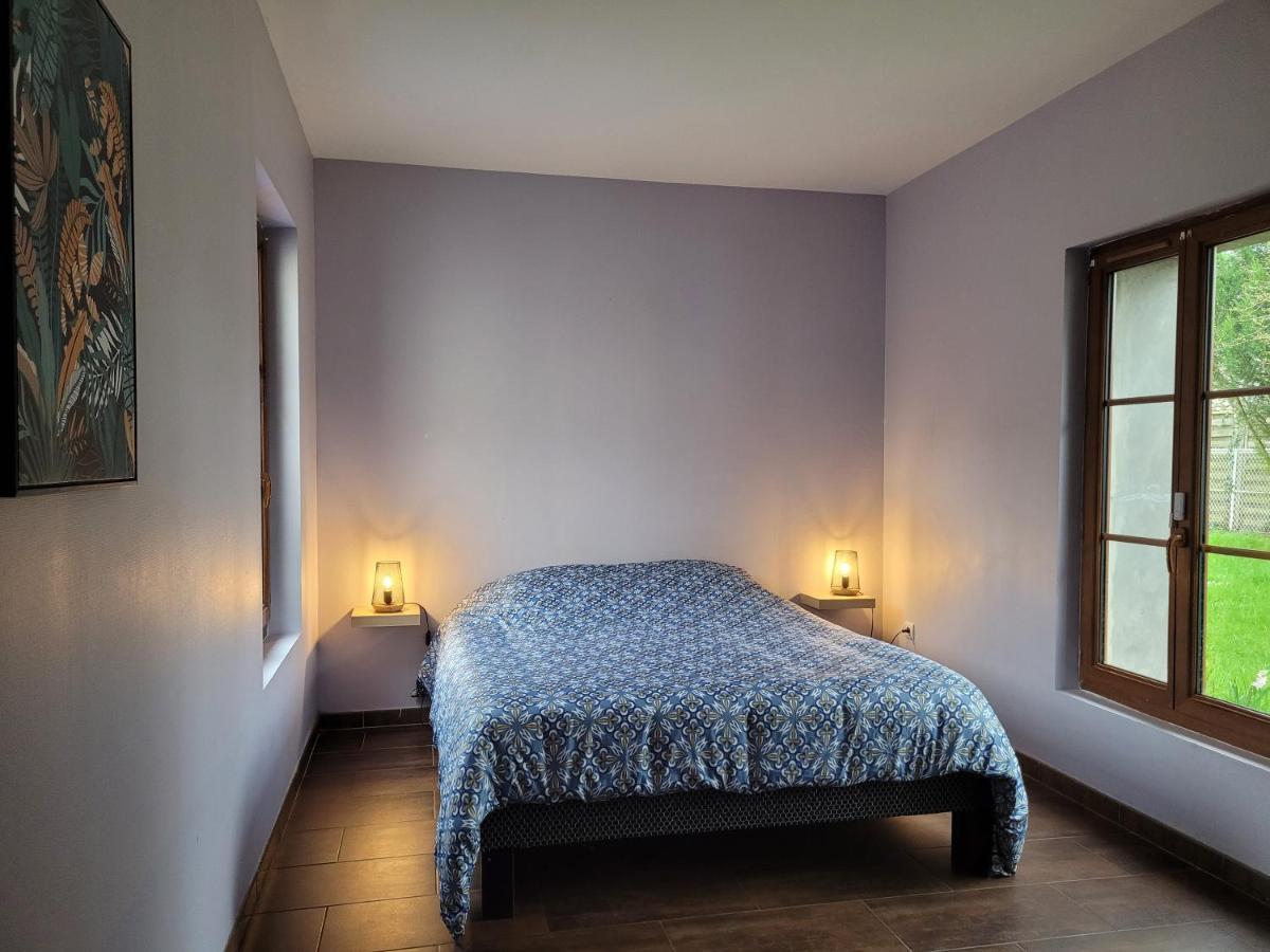 Vila Un Nid Pour La Nuit Bransles Exteriér fotografie